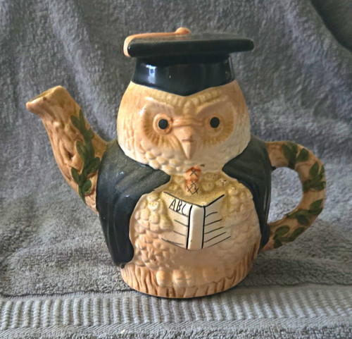Owl novelty ceramic teapot - owl,