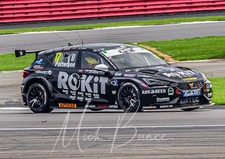 BTCC #17 Dexter Patterson