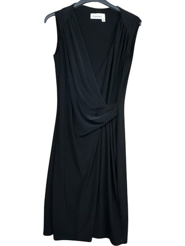 Pepperberry size black wrap - pepperberry,