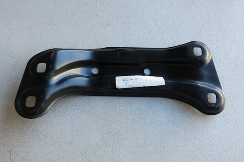 Mercedes rear mount - mercedes, mb