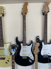 Hohner strat Style rock electric guitar Black 4/4 6 String Right Handed