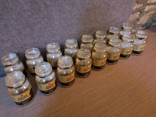 Empty douwe egberts - empty,