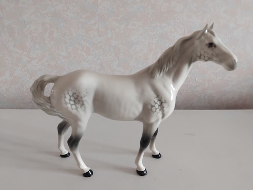 Beswick grey swish tail - tail, horse