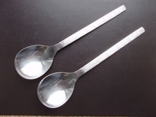 Viners SABLE Two Stainless Steel Table Spoons (21.5cm) in Really Nice Condition