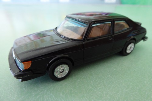 Saab 900 turbo burago - 900,