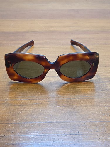 Vintage may cool oversized - may,