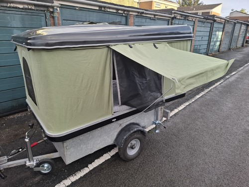 Tent box used few - used,