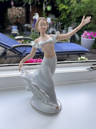 Wallendorf porcelain figurine - wallendorf,