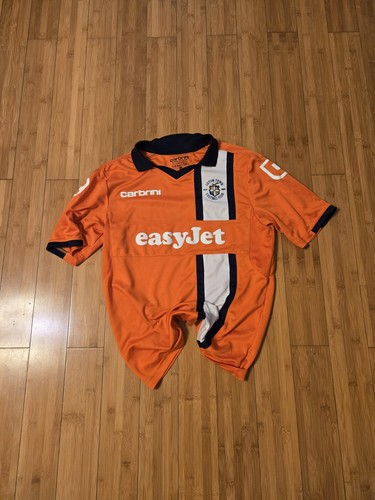 2011 luton home shirt 7 - luton, 7/10