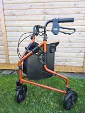 3 wheel mobility walker with storage and brakes / foldable / 125kg max capacity