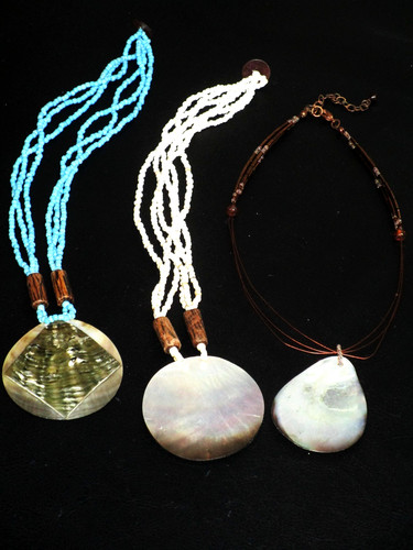 Vintage abalone shell - x3,