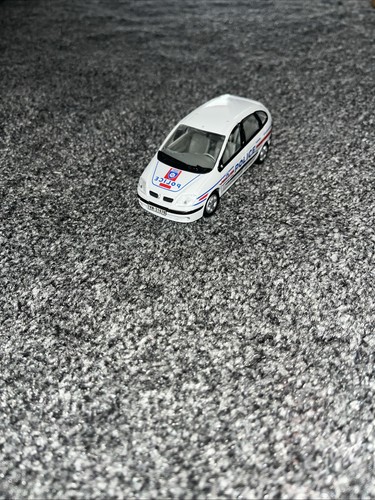 Altaya cararama 43 renault - 1:43,