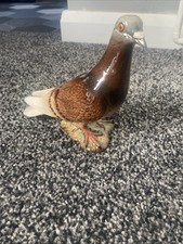 Beswick red pigeon 1383 gloss - pigeon,