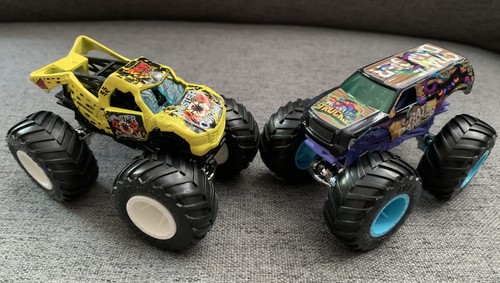Hot wheels monster jam - hot,