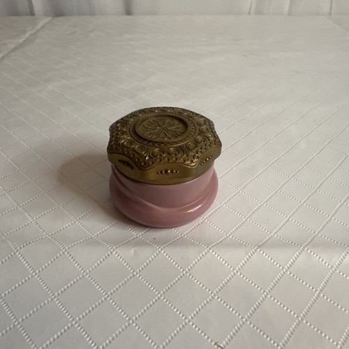 Avon cream sachet jar perfume - cream,