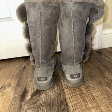 Tall Classic Bailey Button Ugg