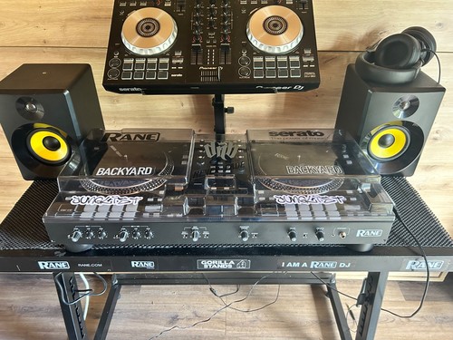 Rane one professional - dj,