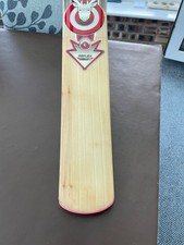 Hunts Cricket Bat County