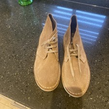 Women’s Mid Beige Suede Desert Boots