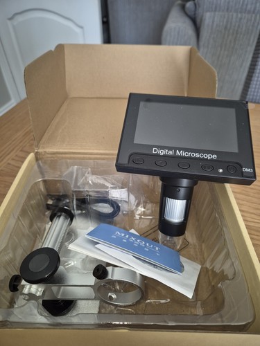 Portable digital microscope - portable,