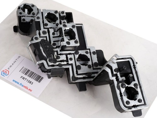 Rear left light bulb holder - left,