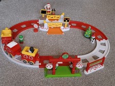 Rare Elc Happyland Christmas Magic Motion Trainset With Lots Of Festive Extras!