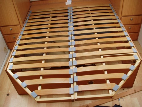 Caravan island bed - island,