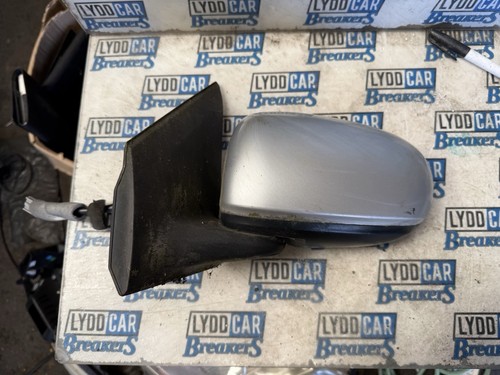 2001 nissan almera - nissan,