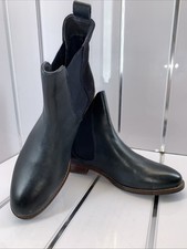 Hush Puppies Womens Colette Chelsea Boots  , Leather Uppers,  Only Worn Once.