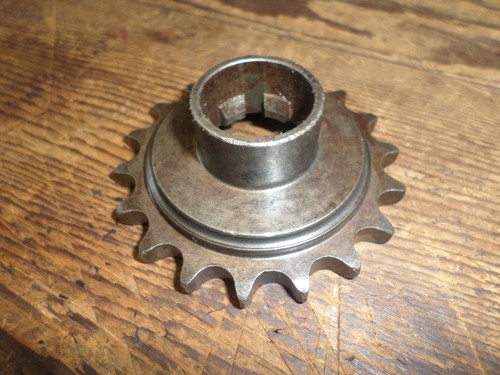 Jawa gear box - gear, 18