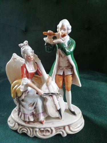 Porcelain figures musicians - figures, of