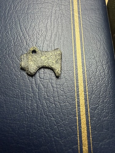 Saxon viking votive - or, axe