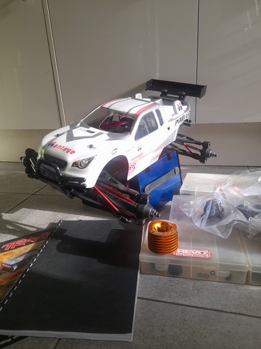 Traxxas revo nitro 4wd - revo,