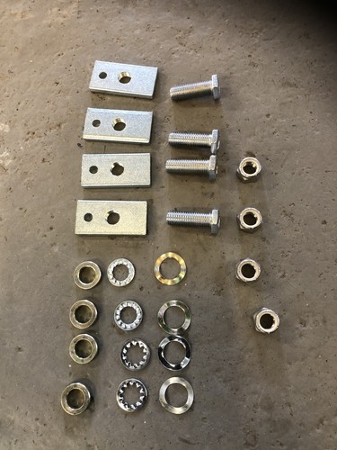 Seatbelt bolt backing - backing, plate