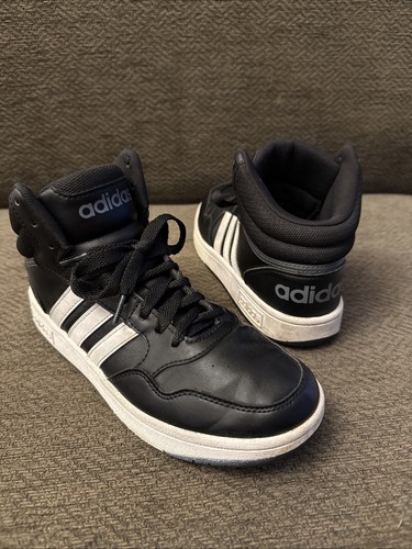 Adidas men size - 4, basketball