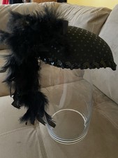 1920’s Style Hat with Feathers One Size Fits Most Fancy Dress Costume Accessory