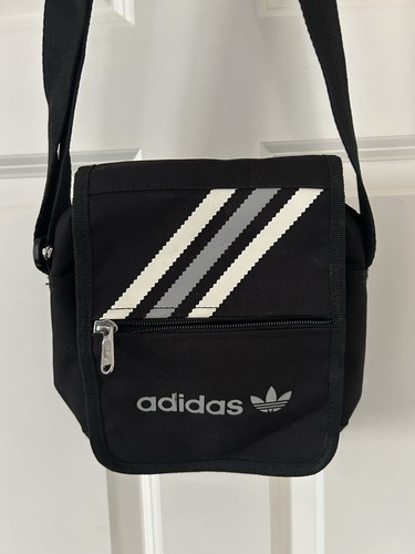Vtg retro adidas - 00's,