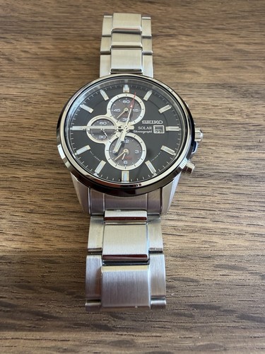 Seiko solar chrono watch v172 - solar,