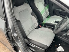2025 RENAULT CLIO FRONT SEAT