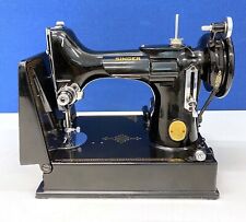 Singer Featherweight Sewing Machine 221K 1948 Serial No EE808095