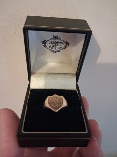 Antique 9ct gold signet - 9ct,