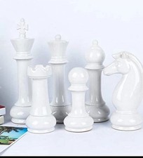 6 Piece Chess Sculpture