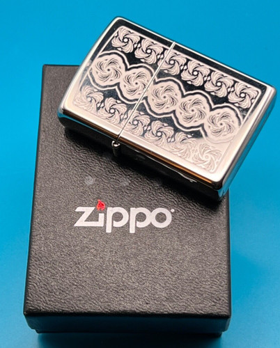 Genuine brand new 2013 zippo - 2013,