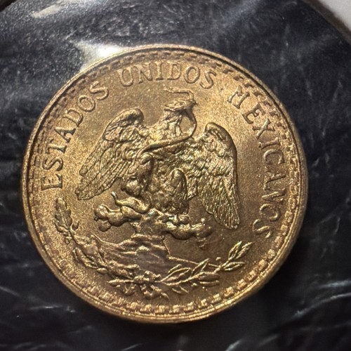 Gold coin 1945 - gold,