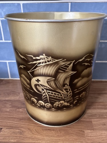 Vintage worcester ware metal - ware,