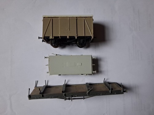 Ratio kit built - built, wagons