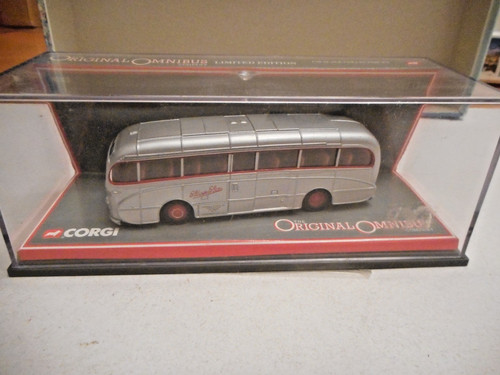 Corgi 40303 leyland - corgi, tiger