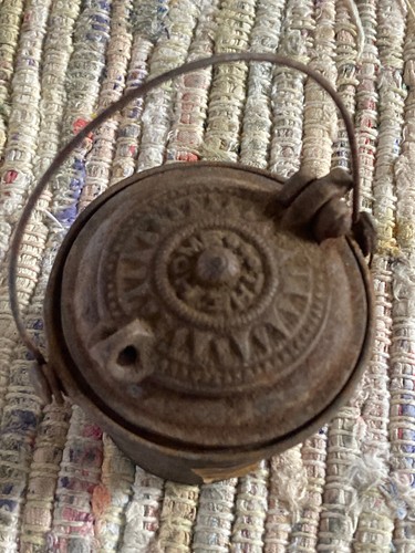 Antique cast iron glue - cast,