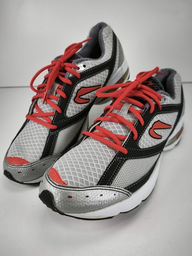 Newton sir isaac running - running, shoes