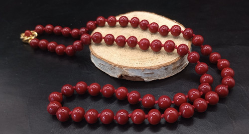 Vintage dark red glass bead - red,